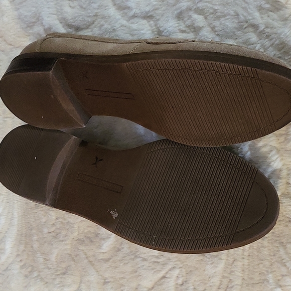 Tommy Hilfiger Women's Suede Shoes Size 7 1/2 - Picture 6 of 11